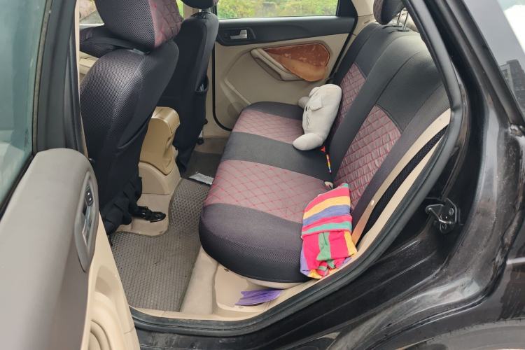 Used Ford Focus 2011 Sedan 1.8L Manual Comfort Model Left Rear Seat