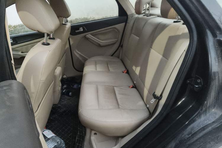 Used Ford Focus 2011 Sedan 1.8L Automatic Fashion Edition Left Rear Seat