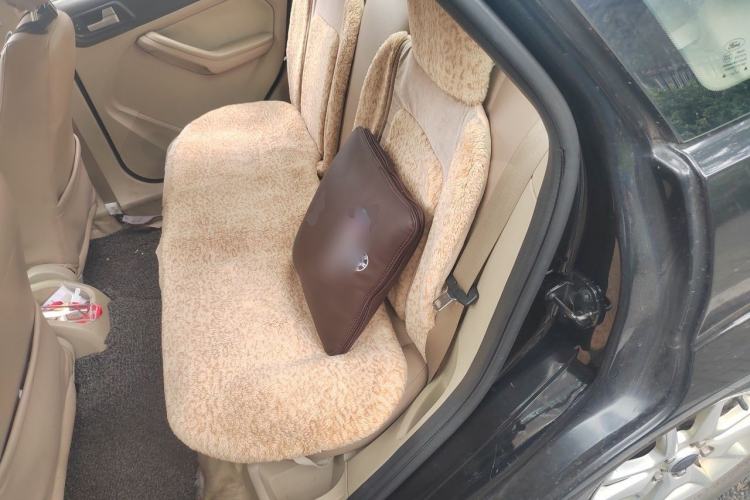 Used Ford Focus 2011 Sedan 1.8L Manual Comfort Model Left Rear Seat