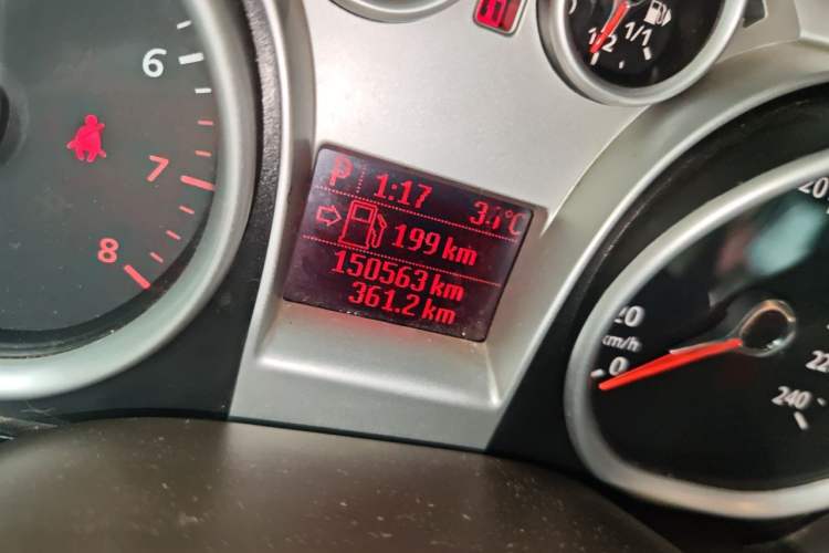 Used Ford Focus 2011 Hatchback 1.8L Automatic Fashion Edition Odometer Close Up