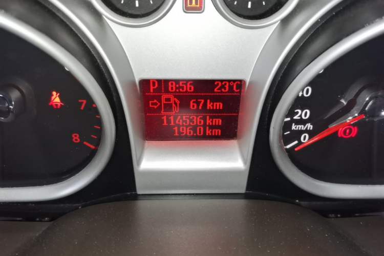 Used Ford Focus 2011 Hatchback 1.8L Automatic Fashion Edition Odometer Close Up