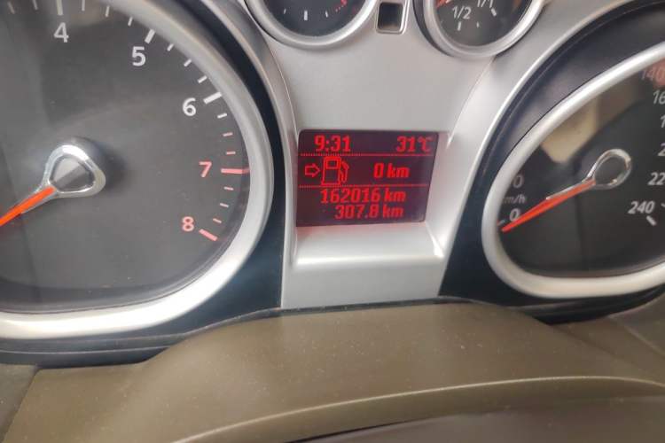 Used Ford Focus 2011 Sedan 1.8L Manual Comfort Model Odometer Close Up