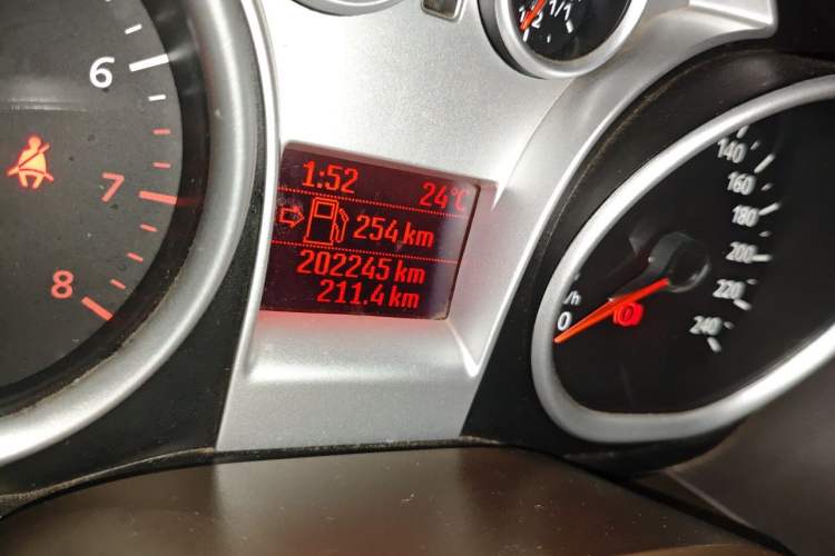 Used Ford Focus 2011 Sedan 1.8L Manual Comfort Model Odometer Close Up
