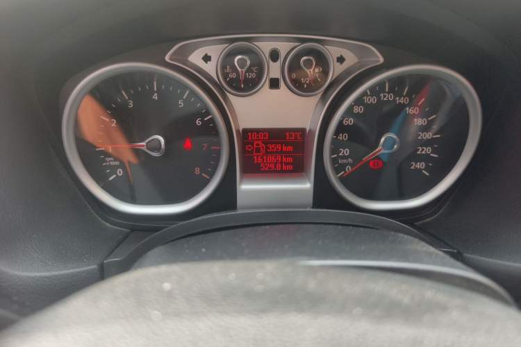 Used Ford Focus 2011 Hatchback 1.8L Manual Classic Model Odometer Close Up
