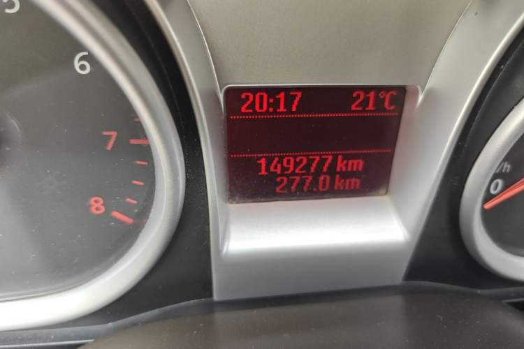 Used Ford Focus 2011 Sedan 1.8L Manual Comfort Model Odometer Close Up