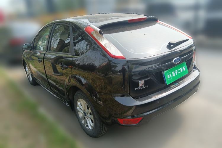Used Ford Focus 2011 Hatchback 1.8L Automatic Fashion Edition Rear Left 45 Deg