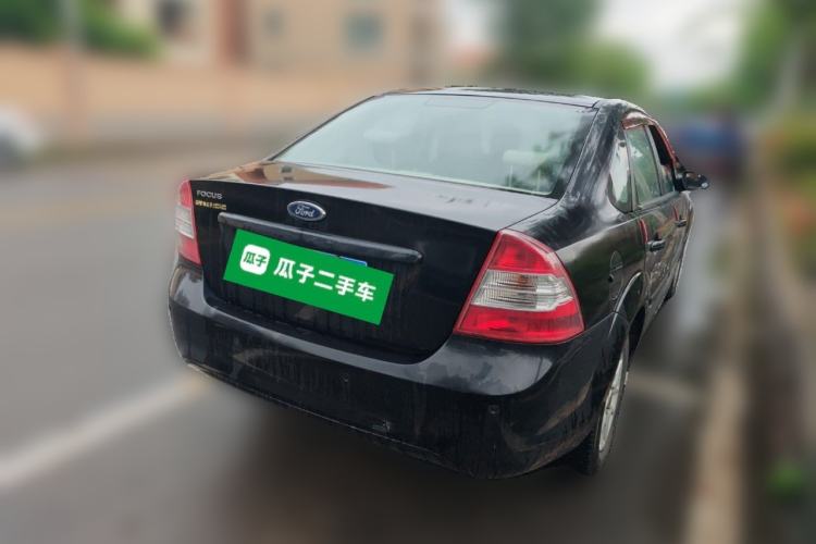Used Ford Focus 2011 Sedan 1.8L Manual Comfort Model Rear Right 45 Deg