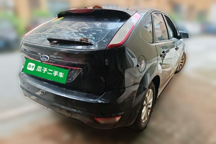 Used Ford Focus 2011 Hatchback 1.8L Automatic Fashion Edition Rear Right 45 Deg