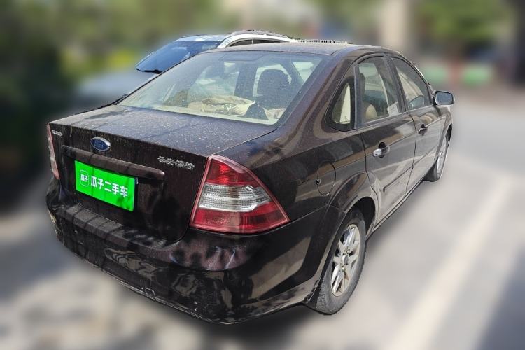 Used Ford Focus 2011 Sedan 1.8L Manual Comfort Model Rear Right 45 Deg