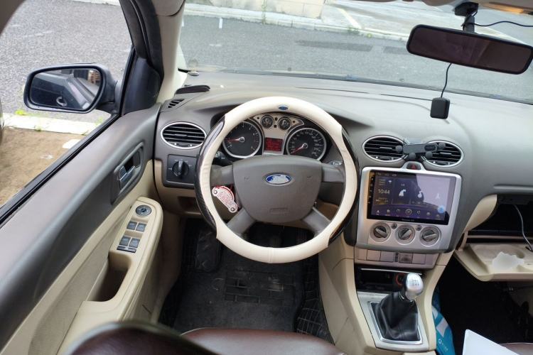 Used Ford Focus 2011 Sedan 1.8L Manual Classic Model Steering Wheel