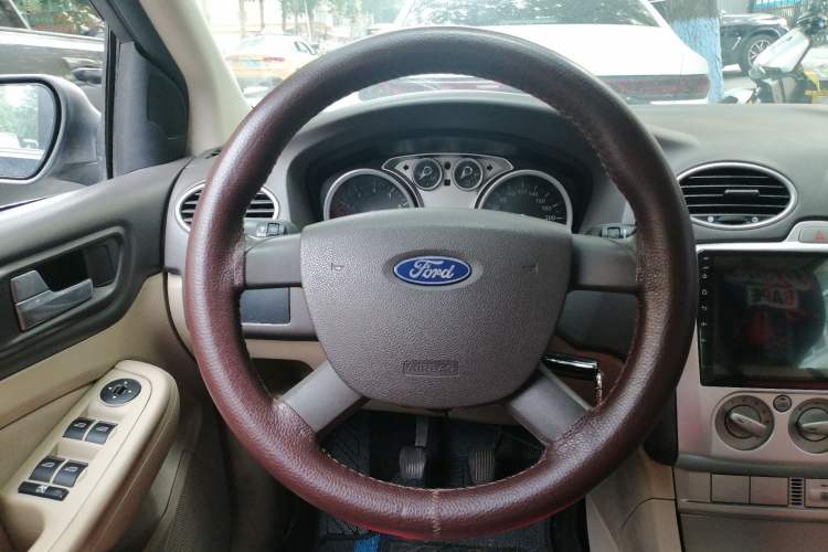 Used Ford Focus 2011 Sedan 1.8L Manual Classic Model Steering Wheel