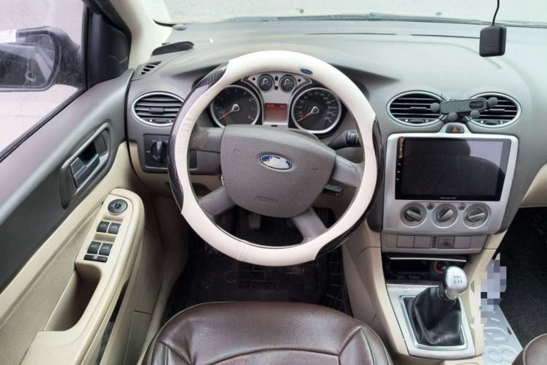 Used Ford Focus 2011 Sedan 1.8L Manual Classic Model Steering Wheel