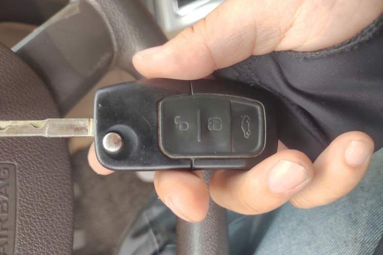 Used Ford Focus 2011 Sedan 1.8L Manual Comfort Model Vehicle Key