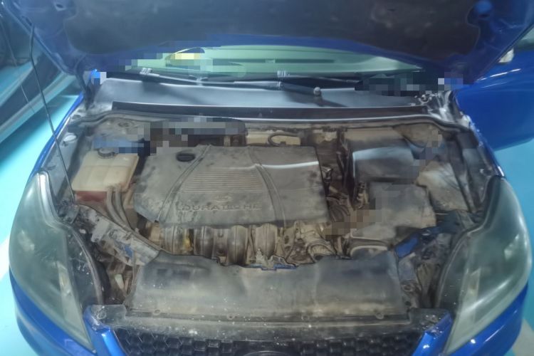 Used Ford Focus 2011 Hatchback 1.8L Automatic Fashion Edition Engine Bay