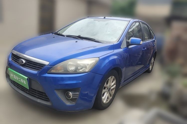 Used Ford Focus 2011 Hatchback 1.8L Automatic Fashion Edition Guazi used car, China used car export, Used car for sale, Used cars, Cheapest cars for sale