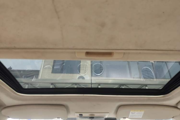 Used Ford Focus 2011 Hatchback 1.8L Automatic Fashion Edition Headliner