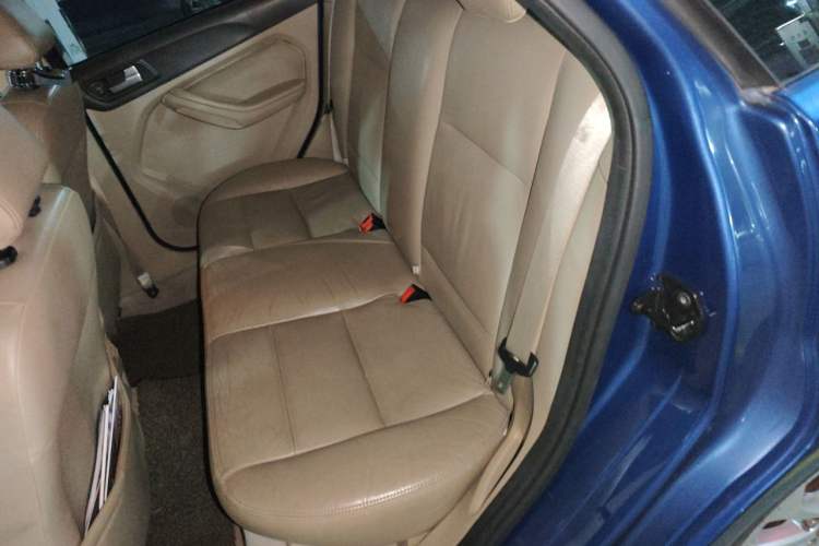 Used Ford Focus 2011 Sedan 1.8L Automatic Fashion Edition Left Rear Seat