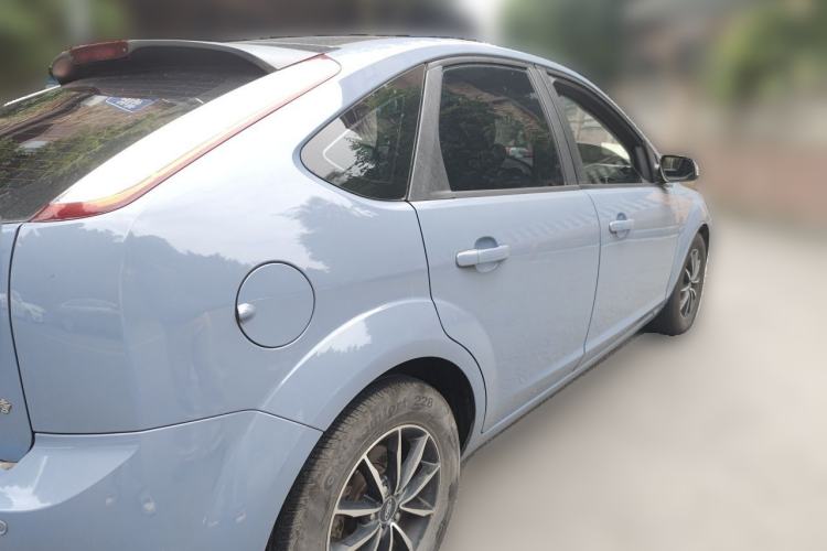 Used Ford Focus 2011 Hatchback 1.8L Manual Classic Model Rear Right 45 Deg