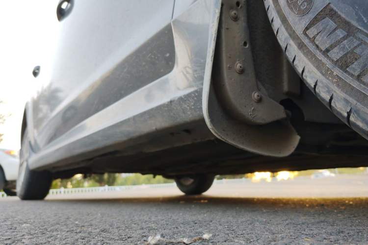 Used Ford Focus 2011 Hatchback 1.8L Automatic Fashion Edition Chassis Front Right