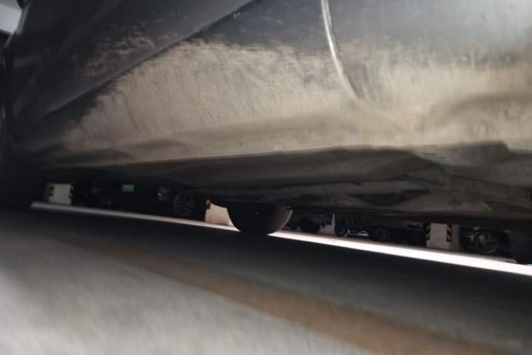 Used Ford Focus 2011 Sedan 1.8L Manual Classic Model Chassis Front Right