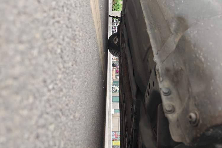Used Ford Focus 2011 Sedan 1.8L Manual Classic Model Chassis Front Right