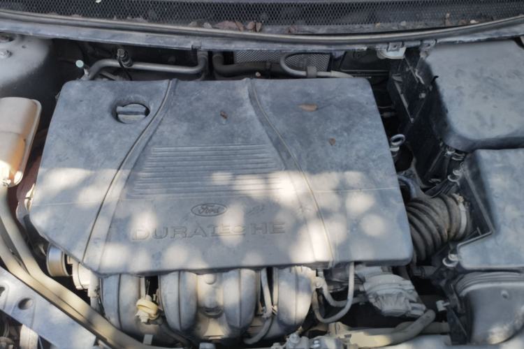 Used Ford Focus 2011 Hatchback 1.8L Automatic Fashion Edition Engine Bay