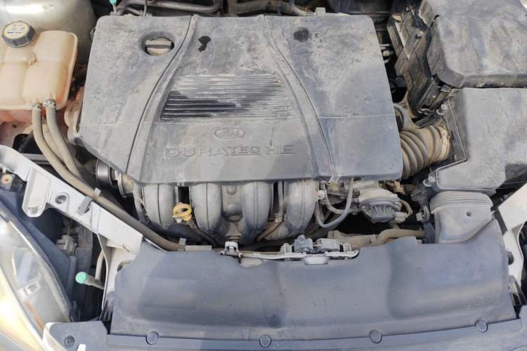 Used Ford Focus 2011 Sedan 1.8L Manual Comfort Model Engine Bay