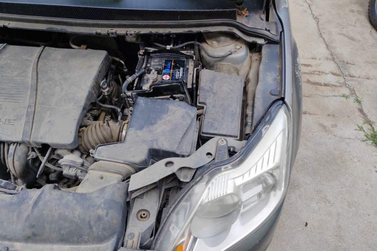 Used Ford Focus 2011 Sedan 1.8L Automatic Fashion Edition Engine Bay Left