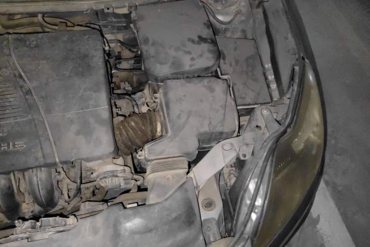 Used Ford Focus 2011 Hatchback 1.8L Manual Comfort Model Engine Bay Left
