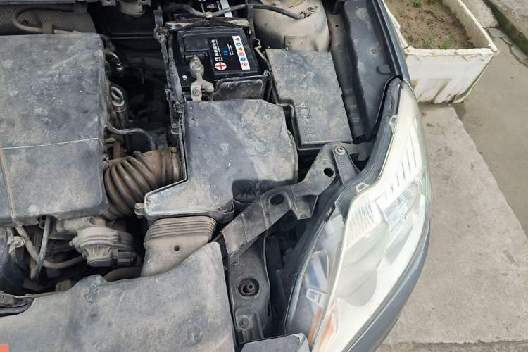 Used Ford Focus 2011 Sedan 1.8L Automatic Fashion Edition Engine Bay Left