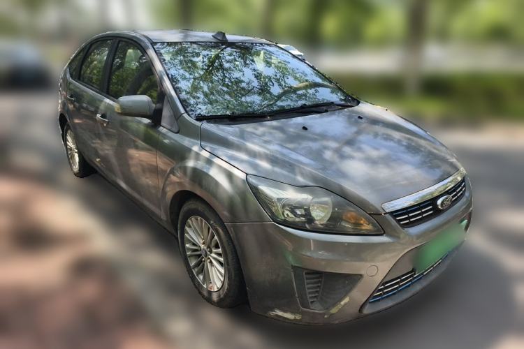 Used Ford Focus 2011 Hatchback 1.8L Manual Classic Model Front Right 45 Deg