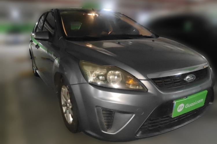 Used Ford Focus 2011 Hatchback 1.8L Manual Comfort Model Front Right 45 Deg
