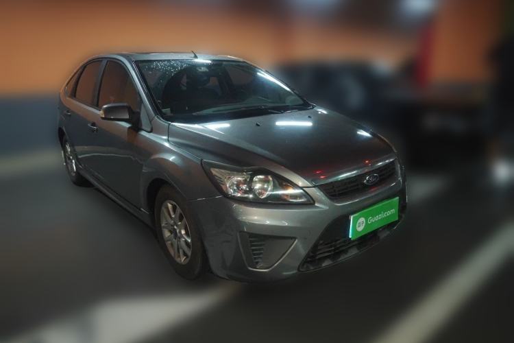 Used Ford Focus 2011 Hatchback 1.8L Manual Comfort Model Front Right 45 Deg