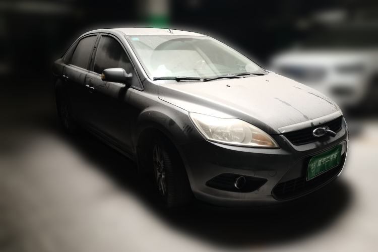 Used Ford Focus 2011 Sedan 1.8L Manual Classic Model Front Right 45 Deg