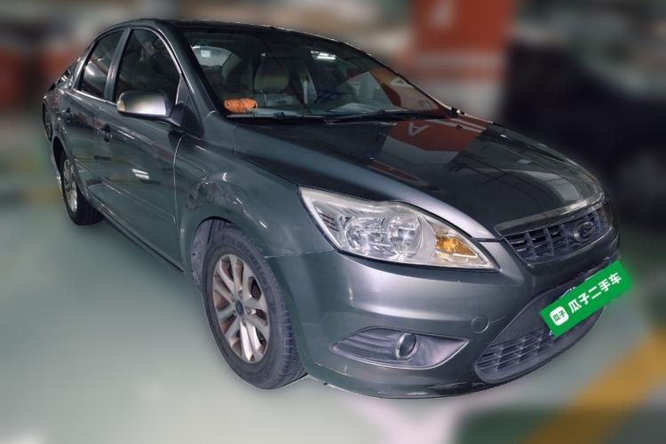 Used Ford Focus 2011 Sedan 1.8L Automatic Fashion Edition Front Right 45 Deg