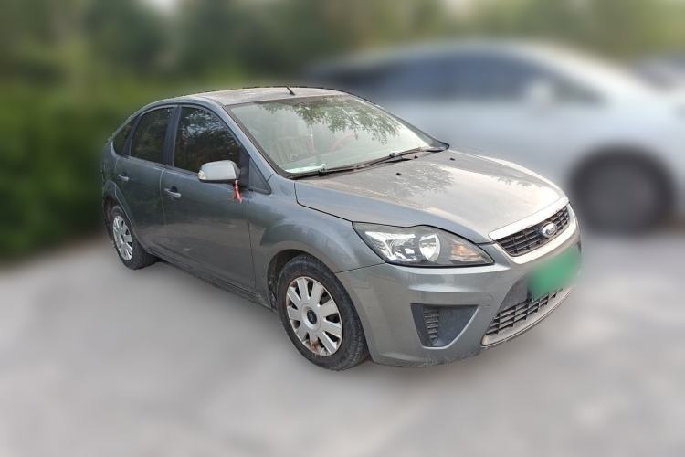 Used Ford Focus 2011 Hatchback 1.8L Manual Classic Model Front Right 45 Deg