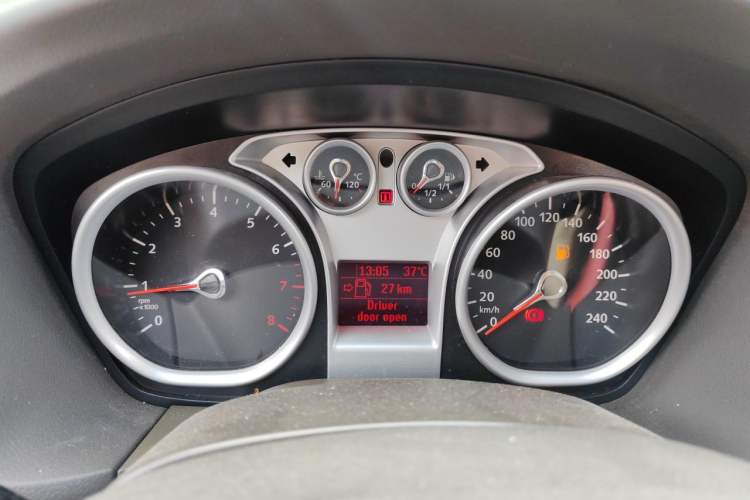 Used Ford Focus 2011 Sedan 1.8L Automatic Fashion Edition Instrument Cluster