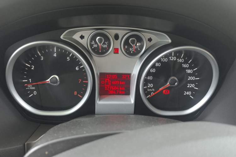 Used Ford Focus 2011 Sedan 1.8L Automatic Fashion Edition Instrument Cluster