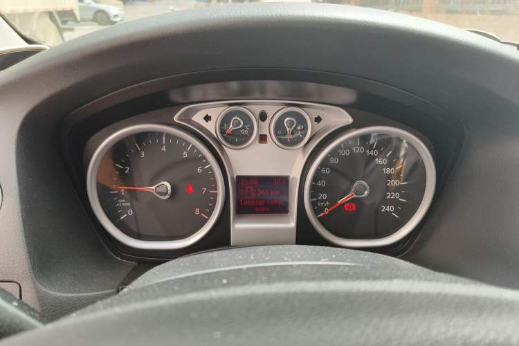 Used Ford Focus 2011 Hatchback 1.8L Manual Classic Model Instrument Cluster