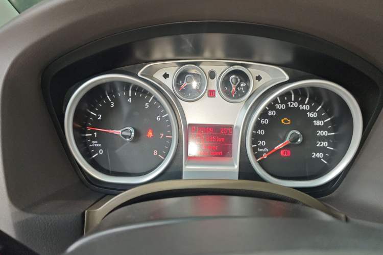 Used Ford Focus 2011 Sedan 1.8L Automatic Fashion Edition Instrument Cluster