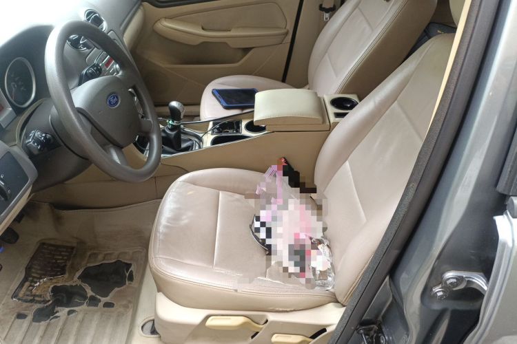 Used Ford Focus 2011 Sedan 1.8L Manual Comfort Model Left Front Seat
