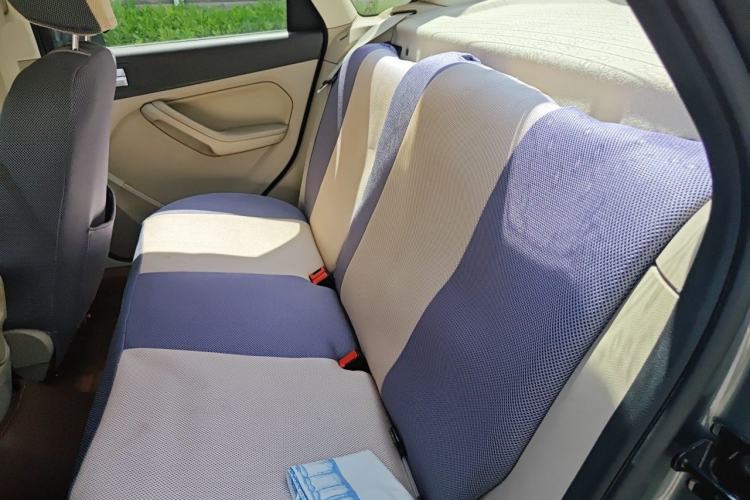 Used Ford Focus 2011 Sedan 1.8L Automatic Fashion Edition Left Rear Seat