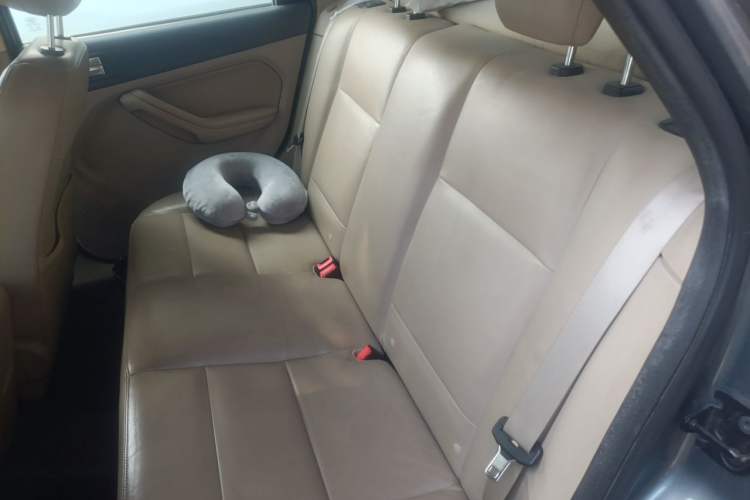 Used Ford Focus 2011 Sedan 1.8L Automatic Fashion Edition Left Rear Seat