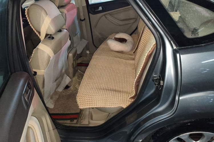 Used Ford Focus 2011 Sedan 1.8L Automatic Fashion Edition Left Rear Seat