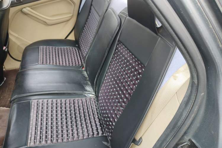 Used Ford Focus 2011 Sedan 1.8L Manual Comfort Model Left Rear Seat