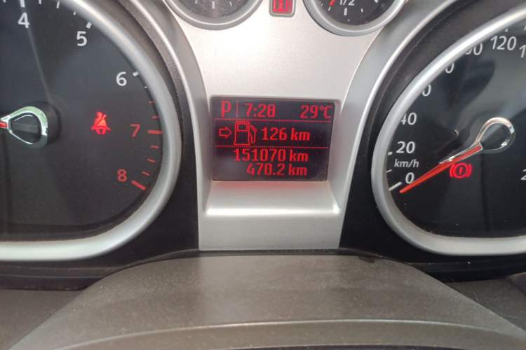 Used Ford Focus 2011 Sedan 1.8L Automatic Fashion Edition Odometer Close Up