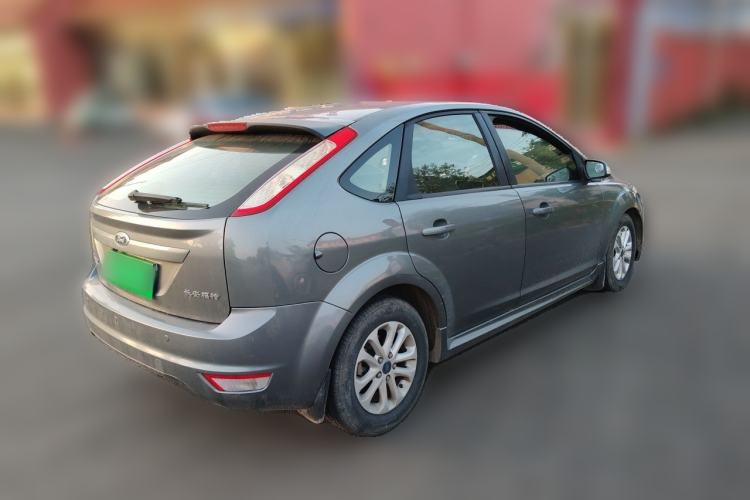 Used Ford Focus 2011 Hatchback 1.8L Automatic Fashion Edition Rear Right 45 Deg