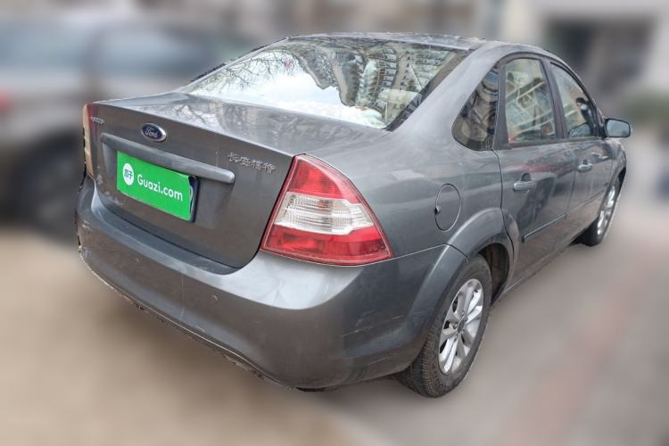 Used Ford Focus 2011 Sedan 1.8L Automatic Fashion Edition Rear Right 45 Deg