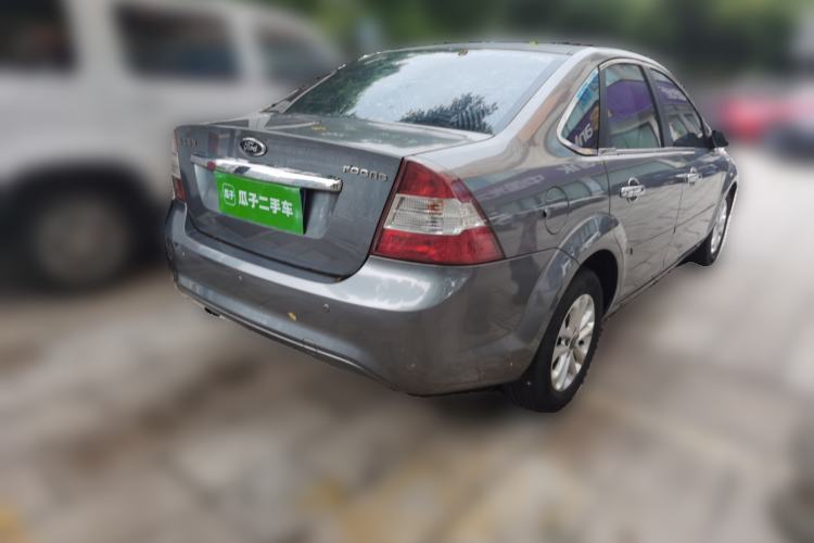 Used Ford Focus 2011 Sedan 1.8L Automatic Fashion Edition Rear Right 45 Deg