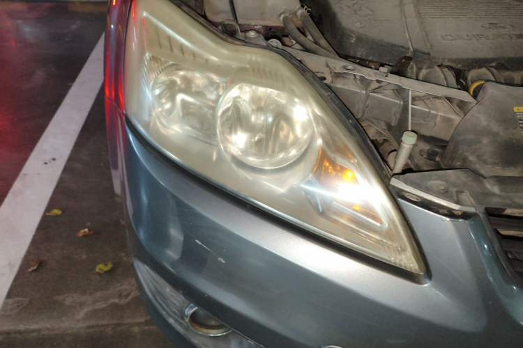 Used Ford Focus 2011 Sedan 1.8L Automatic Fashion Edition Right Front Headlight